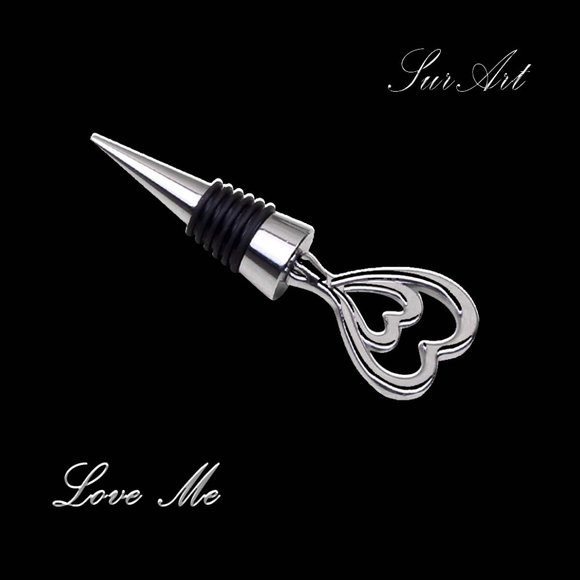 Love Me - Wine Bottle Stopper NWT - Picture 1 of 4